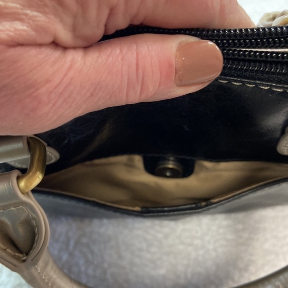 Aurielle Handbag Crossbody/Shoulder - Picture 5 of 13